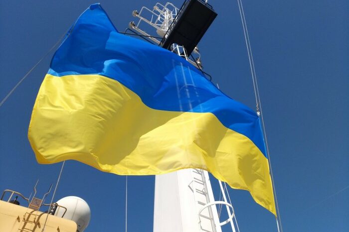 Морський "привіт": українські моряки передали послання російському флоту