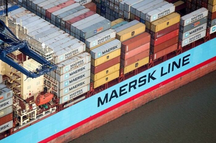 На 50 суден Maersk встановили метеостанції