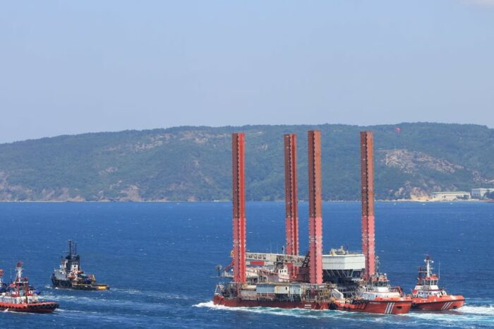 Туреччина пропонує використовувати лоцманські катери у Чорному морі