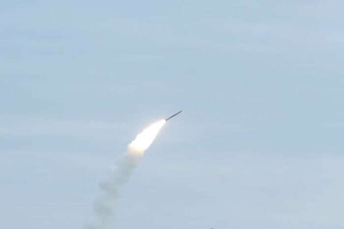 Окупанти запустили з Чорного моря 6 ракет по Львову