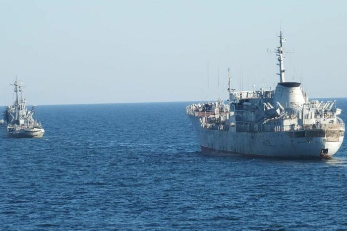 Російські кораблі, виявлені біля Японії, можуть перевозити війська в Україну, — ЗМІ