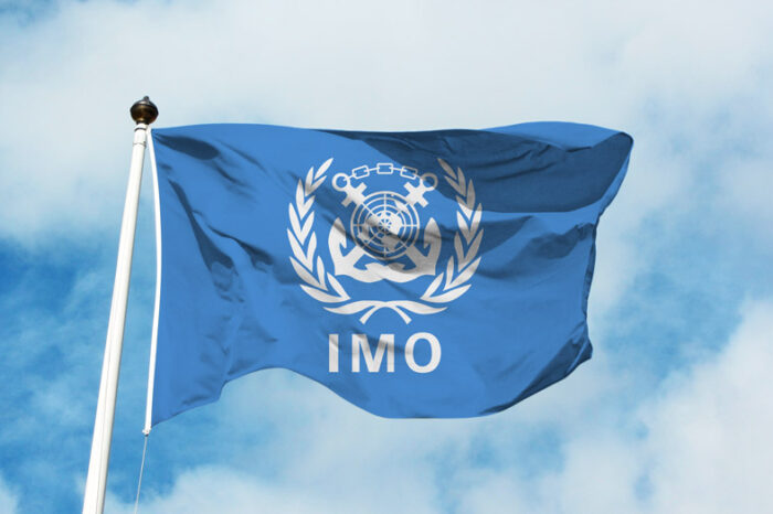 Греція скликає надзвичайну раду IMO через ситуацію в українських морях