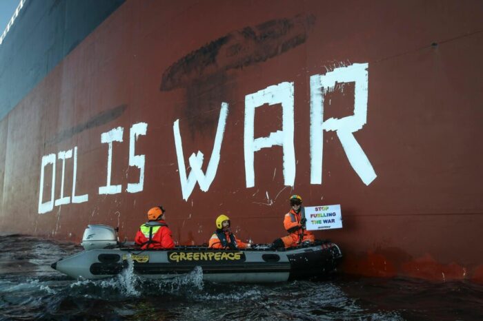 Greenpeace закликає заборонити імпорт нафти з Росії