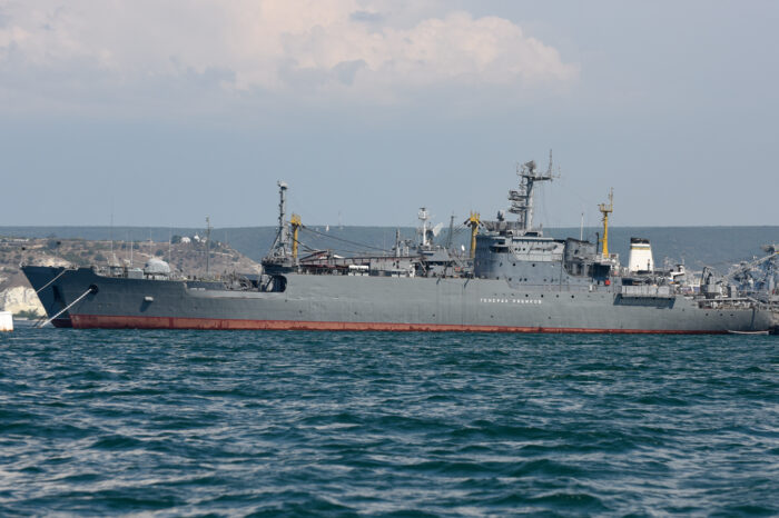 Окупанти продовжують використовувати Чорне море для атак по Одесі