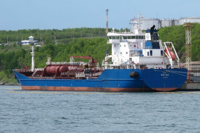 Греція заарештувала російський танкер у рамках санкцій ЄС