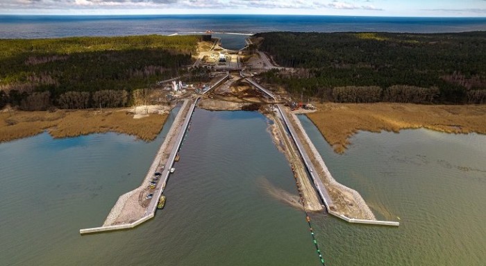 Польща закінчує будівництво судноплавного каналу в обхід РФ