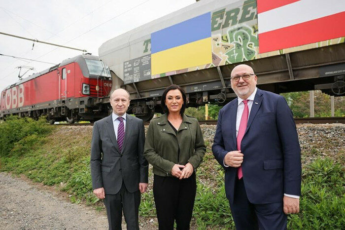 Перший потяг із українським зерном прибув до Австрії