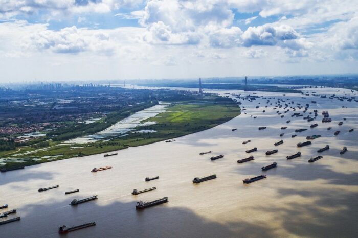 У Китаї будують тунель під найбільшою судноплавною річкою країни (ВІДЕО)