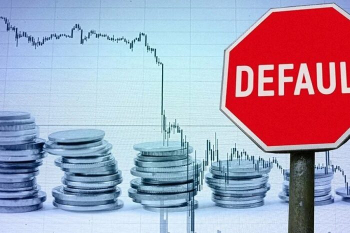 «Свєрхдєржава» допустила дефолт за зовнішнім боргом