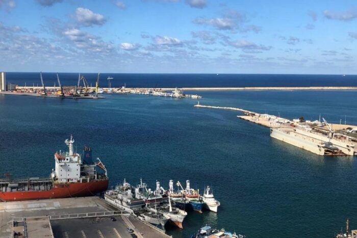 У порту Тріполі помітили судно з краденим україньским зерном