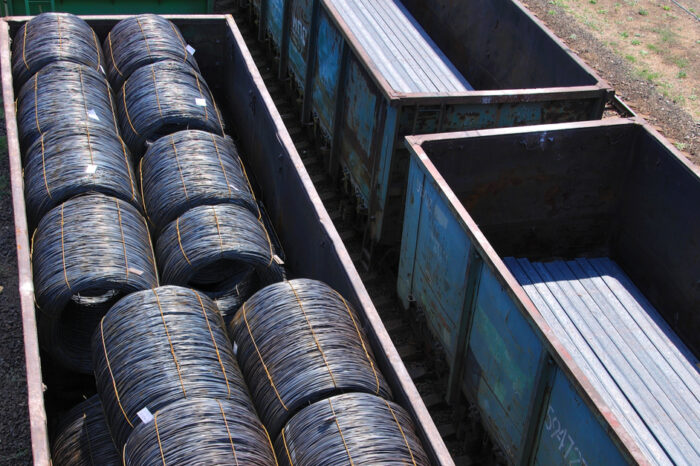 Валютна виручка України від експорту чорних металів впала майже на 60%