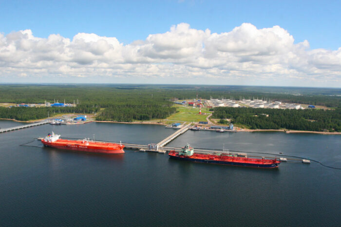 Рф збільшила морський експорт Urals до Азії