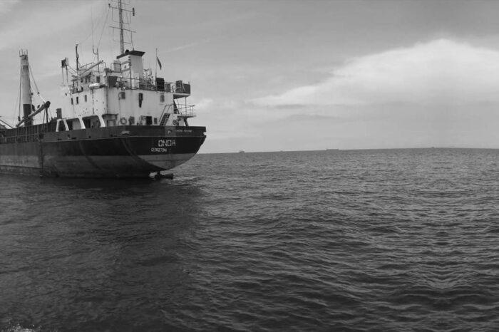 Моряки захопили судно через невиплату зарплати