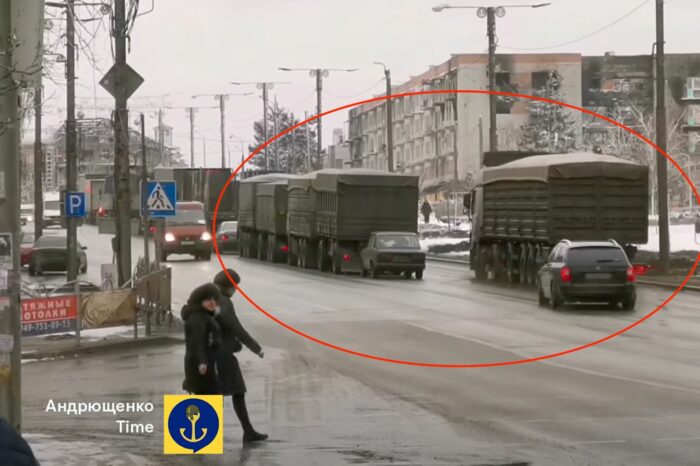 Росіяни вивозять через Маріуполь крадене українське зерно